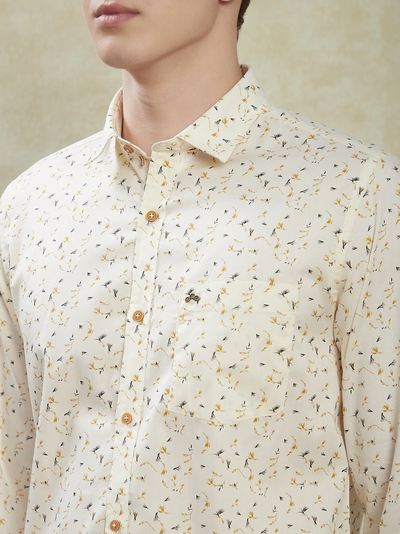 100% Cotton Beige Printed Slim Fit Full Sleeve Casual Shirt