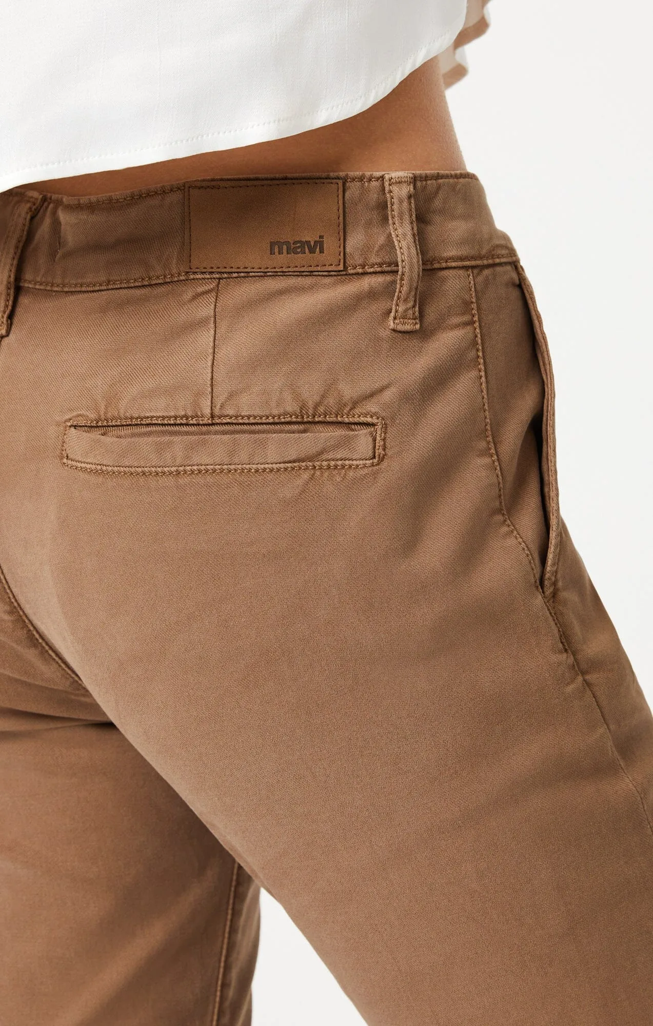 BROOKE SLIM CHINO IN TIGER EYE'S LUXE TWILL