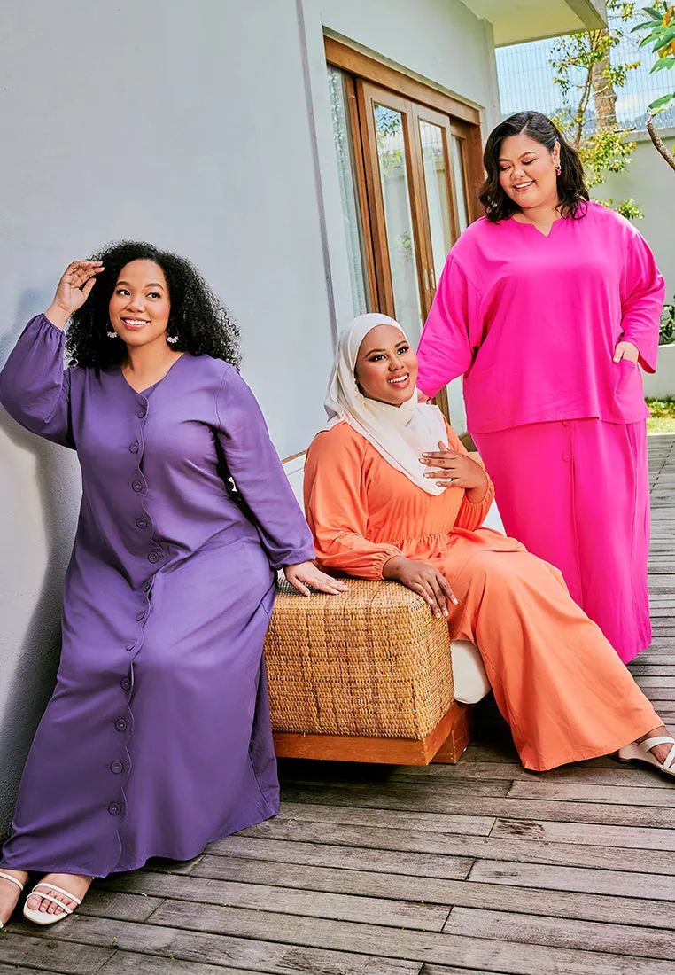 DEFECT ITEM Della Vibrant Raya Scallop Button Jubah Dress