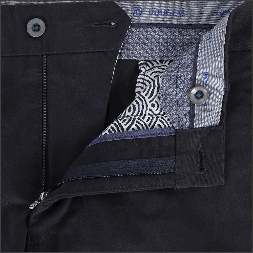 Douglas Porter Navy Chinos<>