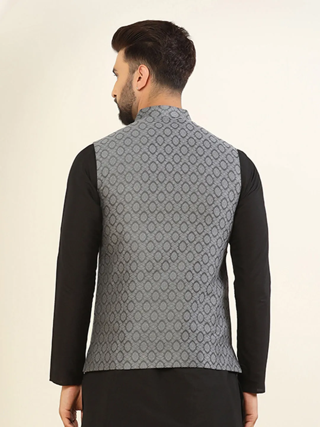 Men Grey Asymmetrical Textured Jacket (Set of 1)