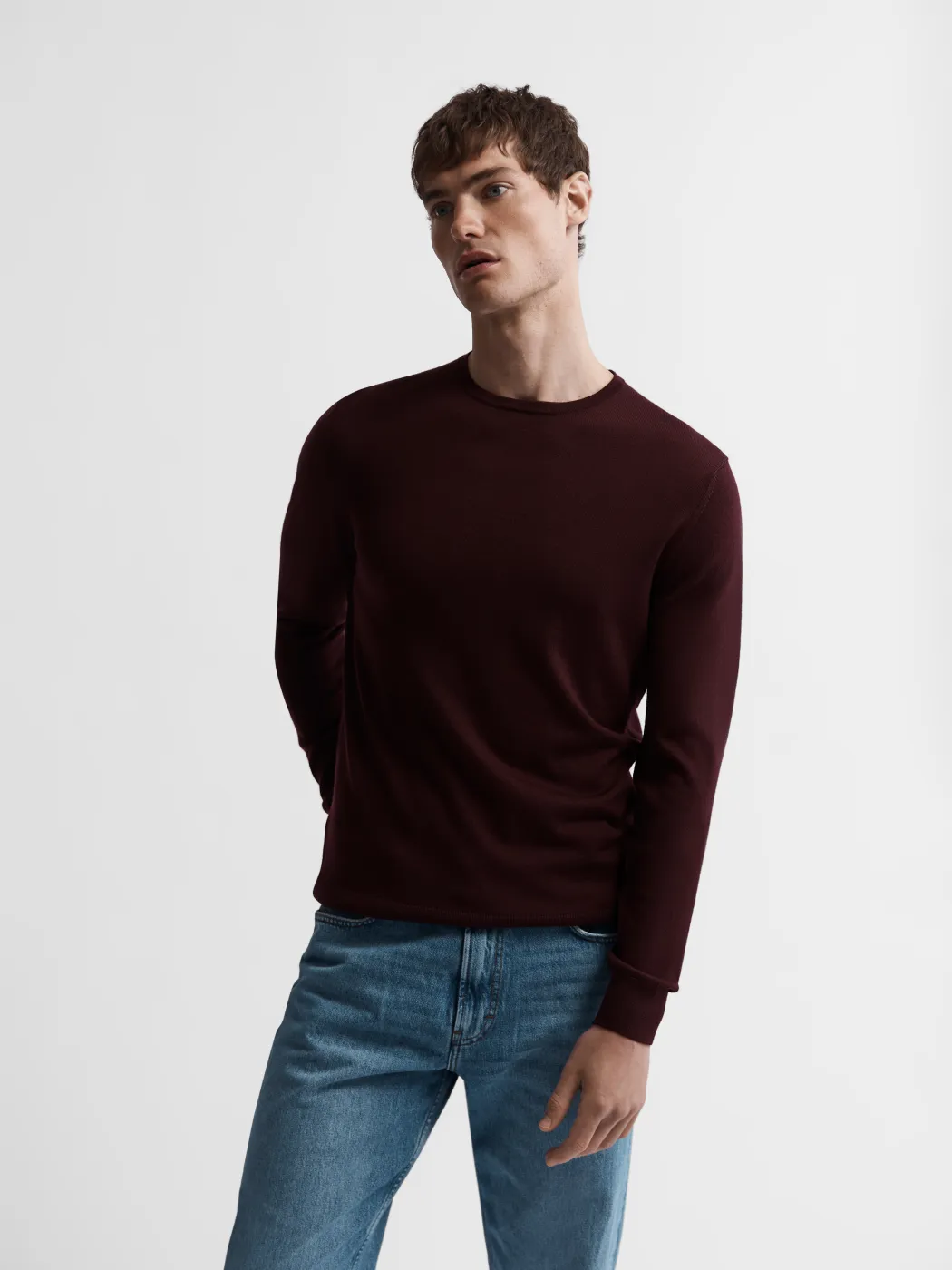 Merino Wool Crew Neck Jumper - Wine