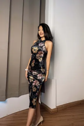 Sans Floral Velvet Midi Qipao (Size M & L on Backorder)