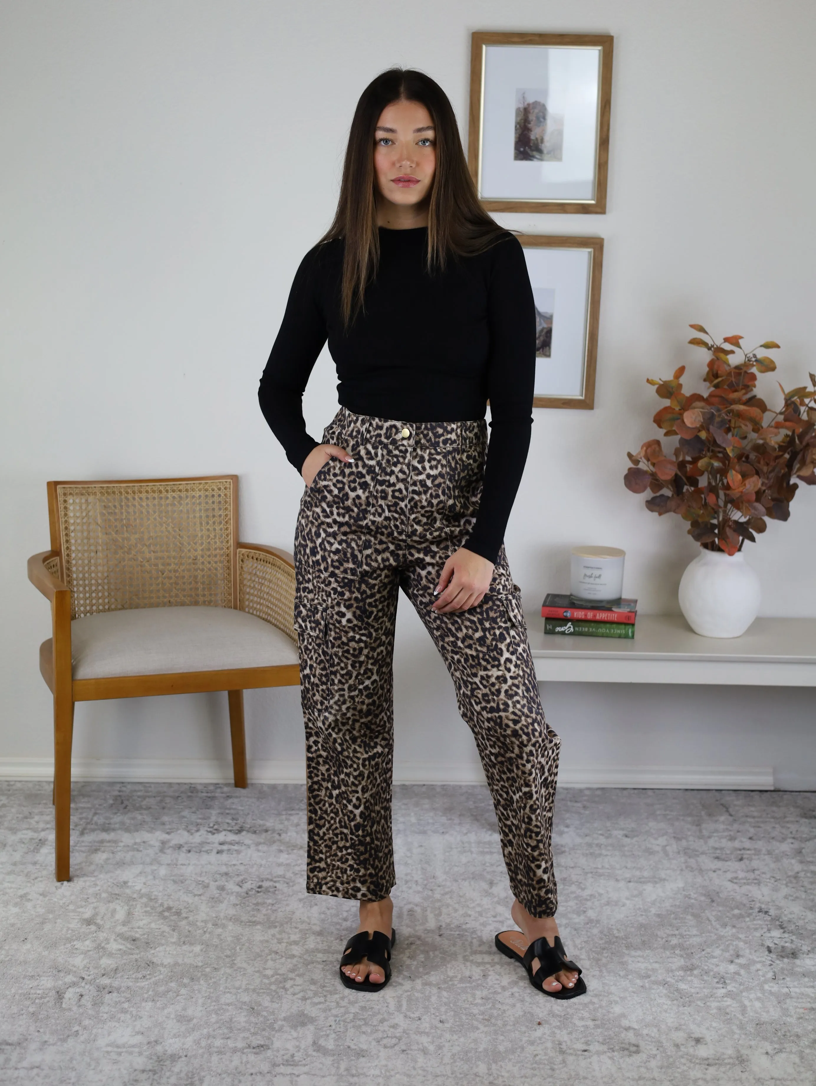 Savanna Cropped Leopard Cargo Pant