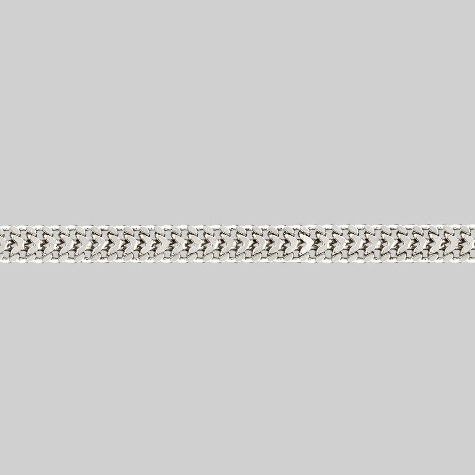 SOLACE. Wide Curb Chain Choker - Silver