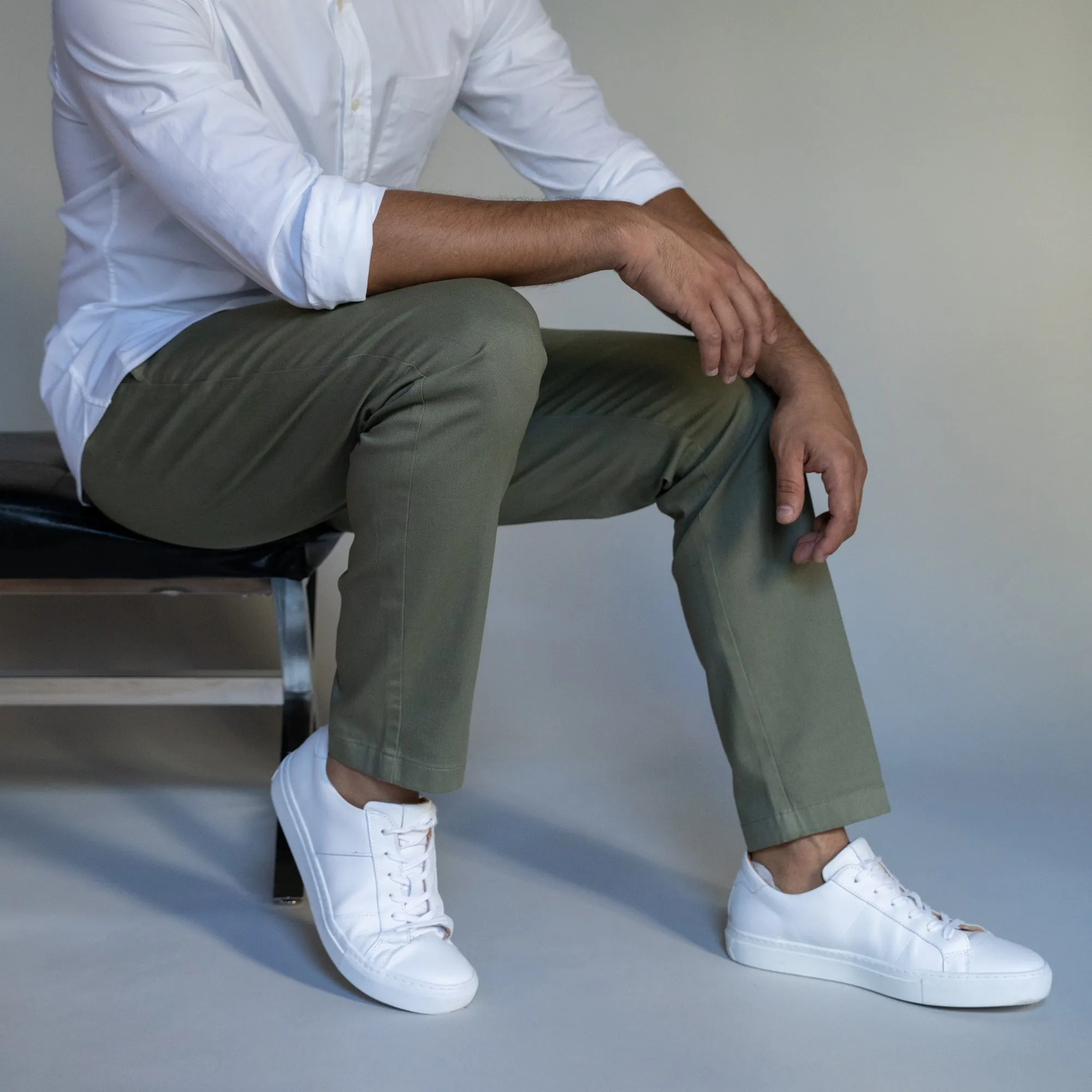 Stretch Chinos Standard Fit - Olive