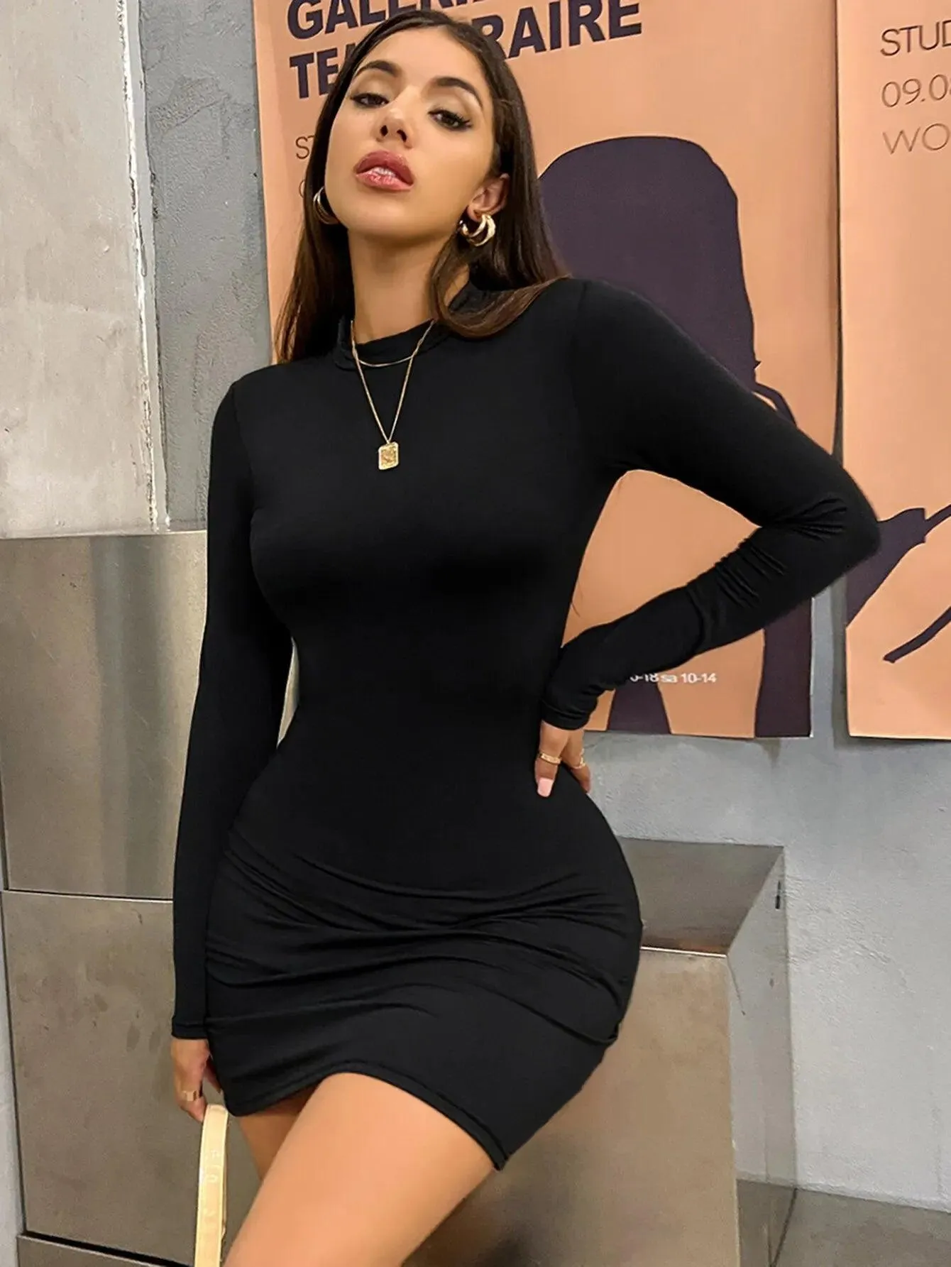 Turtleneck Bodycon Dress: Elegant Clubwear in Solid Colors - Chic, Versatile, and Stylish